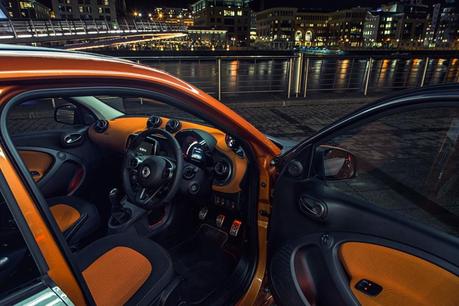  Smart ForFour Edition 1 2015 года  (UK) (фото 14 из 19)
